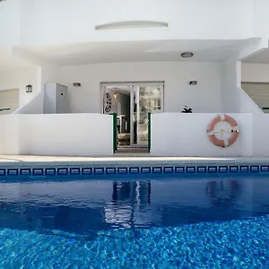 https://roses-d-luxe-studio.catalonia-hotels.com